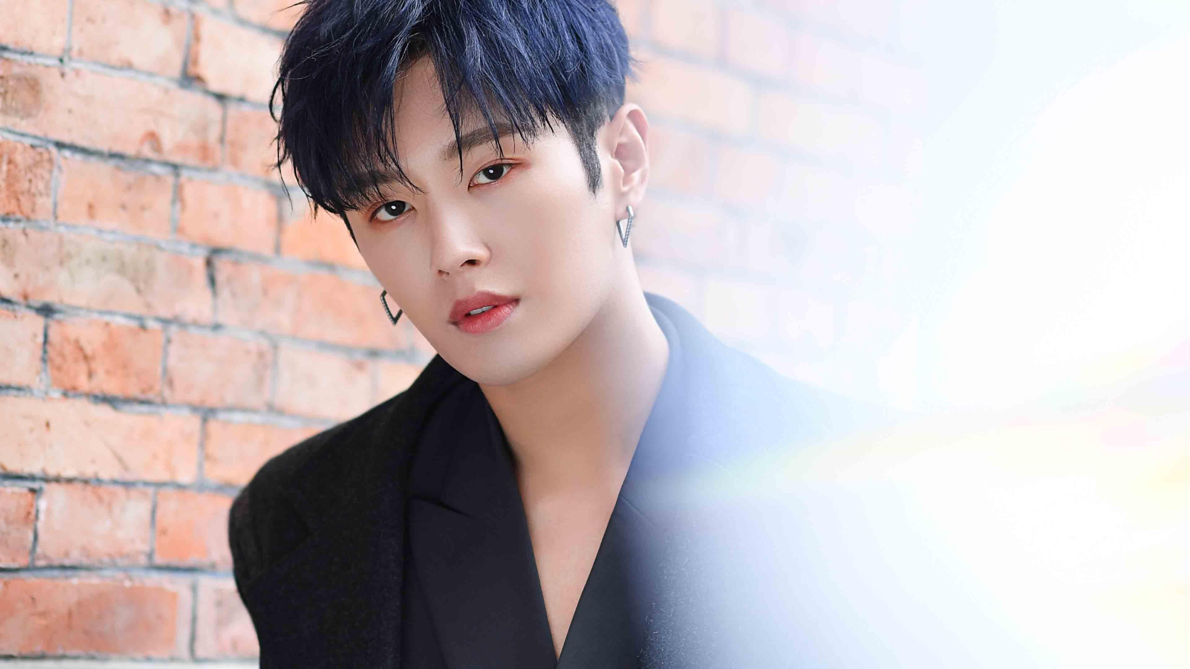 绿茵博弈，巴西的战术棋盘上，哈兰德孤胆破局